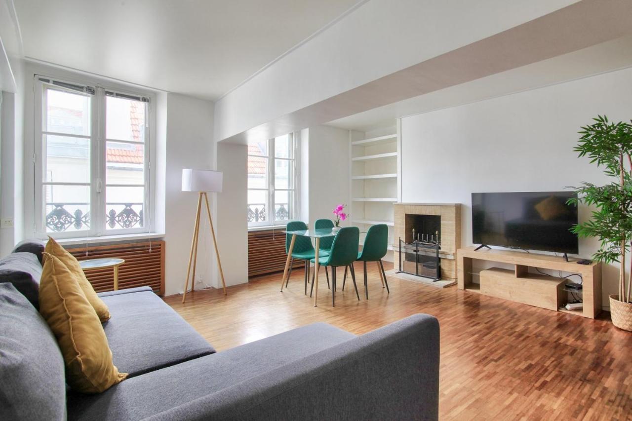 3 Bedrooms Le Marais Beauregard Paris Dış mekan fotoğraf